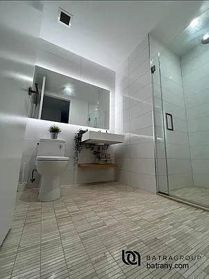 Rented by Batra Group Inc | media 12