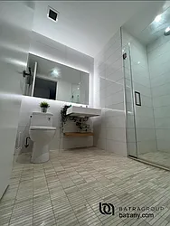 Rented by Batra Group Inc