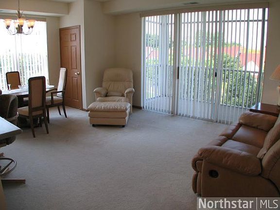 2nd image of 15001 Burnhaven Dr Unit 223