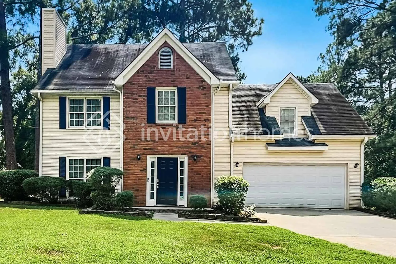 321 Honey Creek Rd SE Conyers, GA 30094 — Photo 1