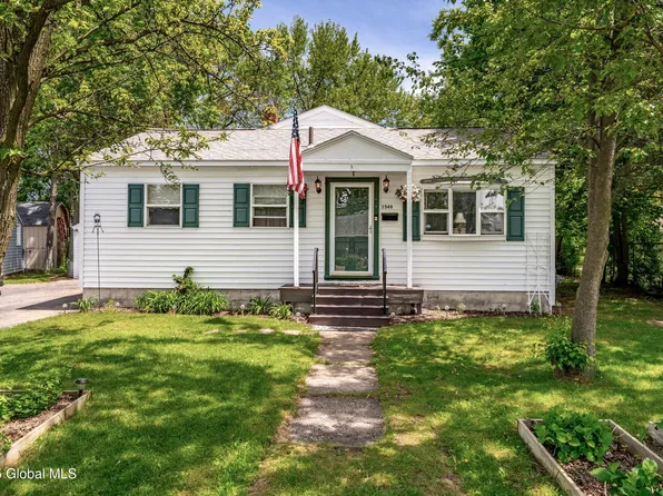 1549 Unadilla Street, Schenectady, NY 12308