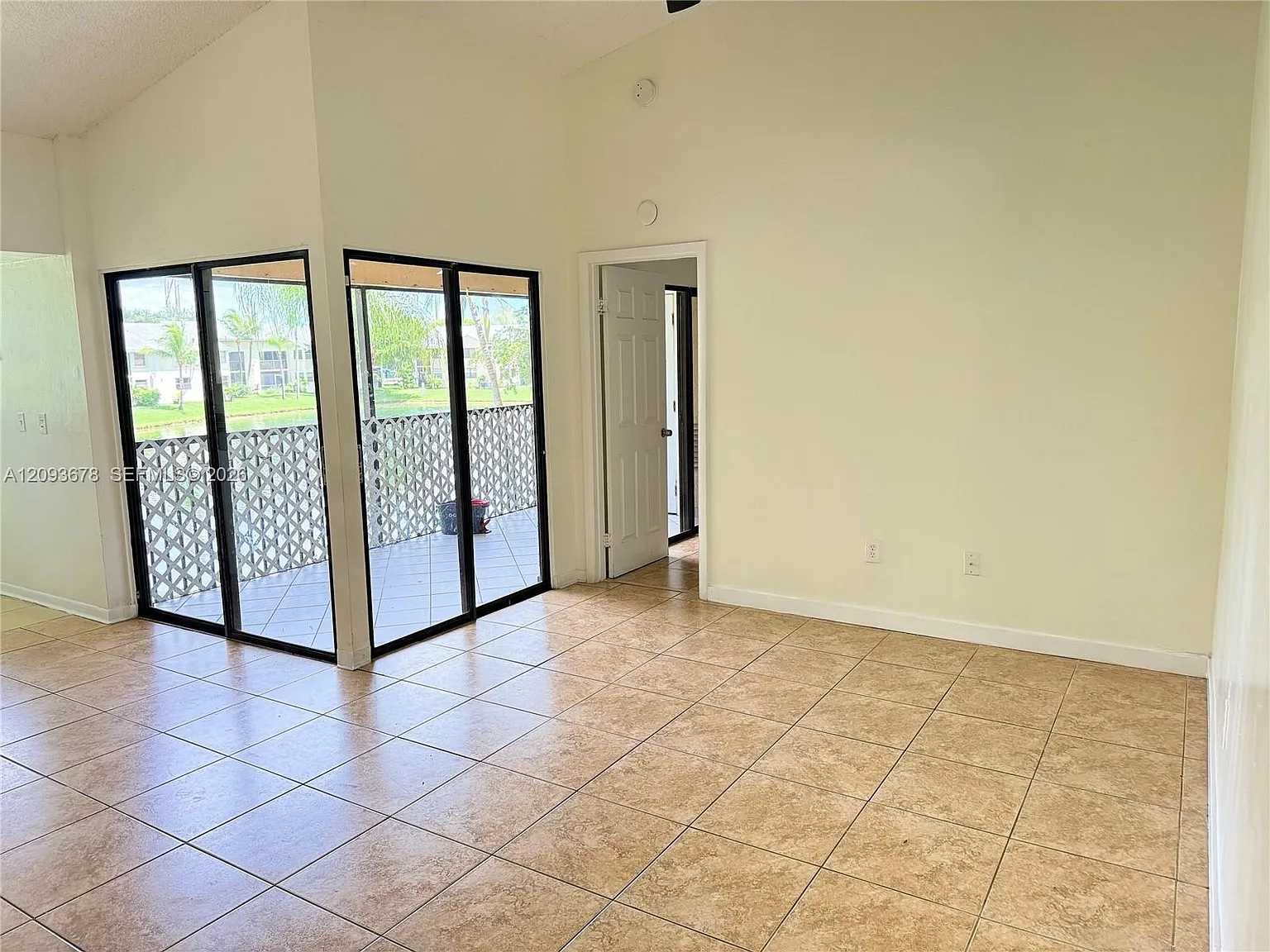 Lakeshore Condo 2 — Photo 1