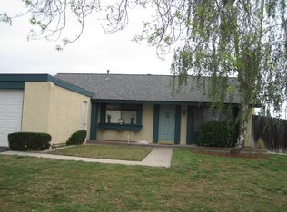 1472 La Paloma St, Carpinteria, CA 93013