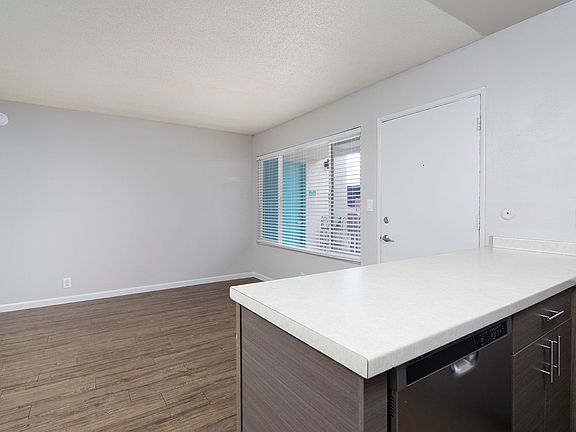 4th image of 2600 Kremeyer Cir #25-09