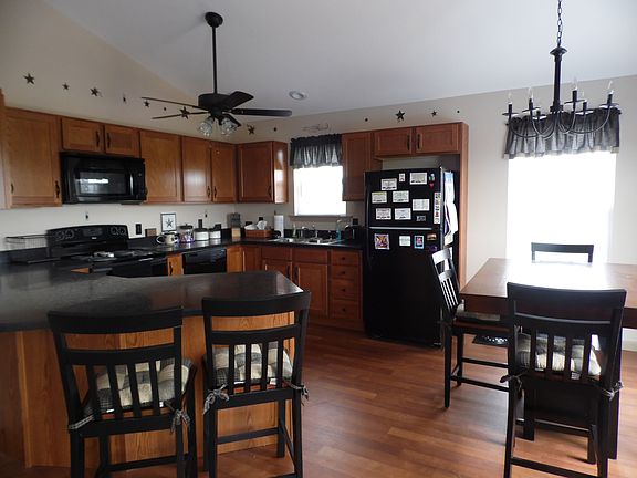 5th image of 28954 Grace Ln