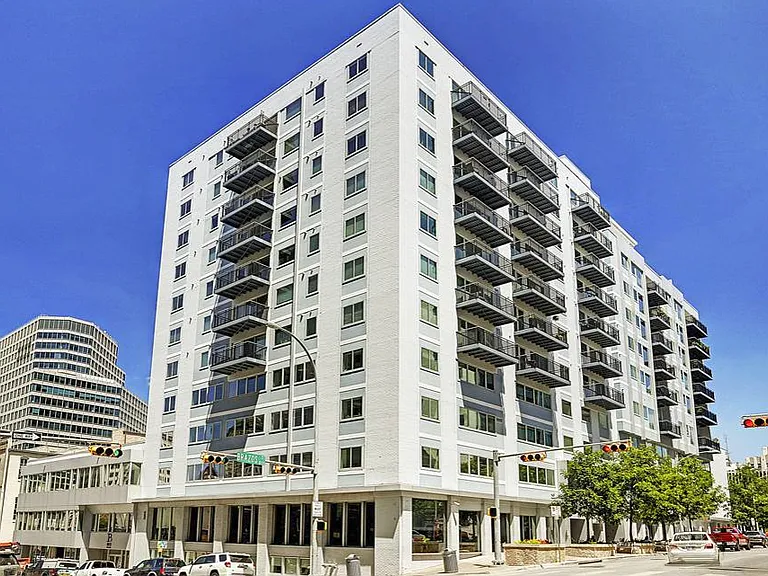 800 Brazos St #ID1629 — Photo 3