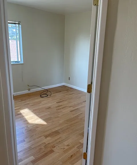 2740 College Ave. — Photo 20