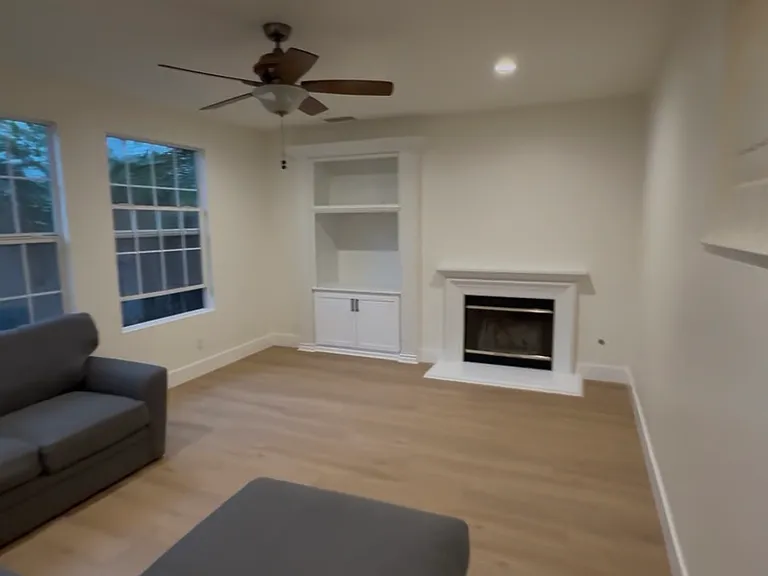 631 Seaward Ave — Photo 6