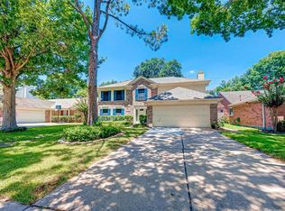 8427 Sparkling Springs Dr, Houston, TX 77095