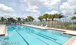2 bed, 2.0 bath, 1680 sqft, $5,000 — Photo 3