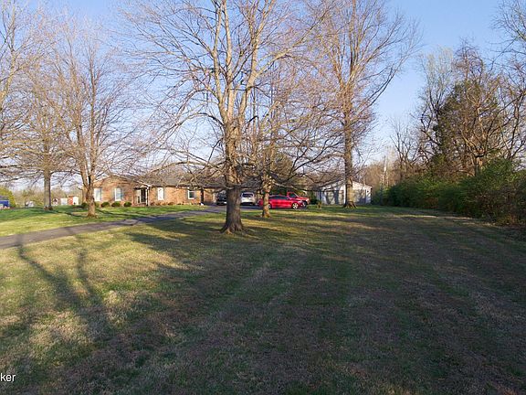 3rd image of 3333 Mary Jo Blvd