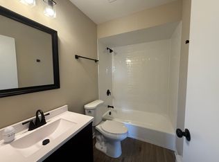 (Undisclosed Address), Tinley Park, IL 60477