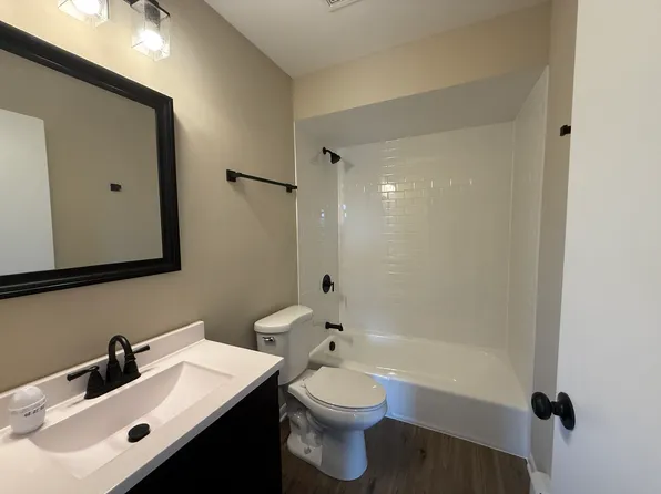 (undisclosed Address), Tinley Park, IL 60477