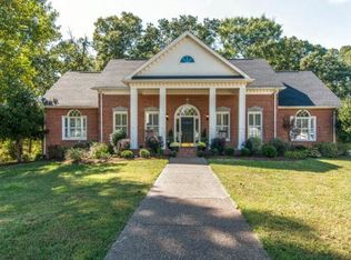 7440 Old Franklin Rd, Fairview, TN 37062