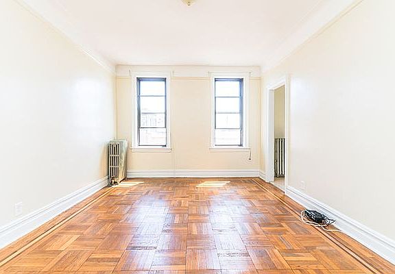 4th image of 240 Crown St APT 6N