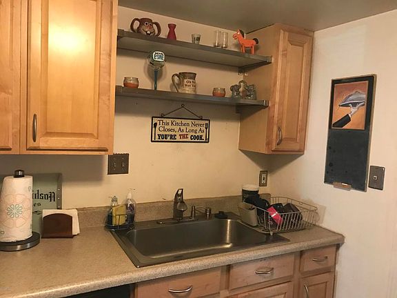 5th image of 1927 E Hampton Ave Unit 159
