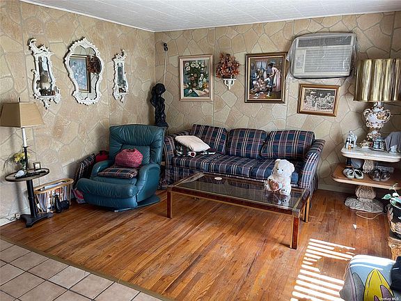 5th image of 69 N 16th St