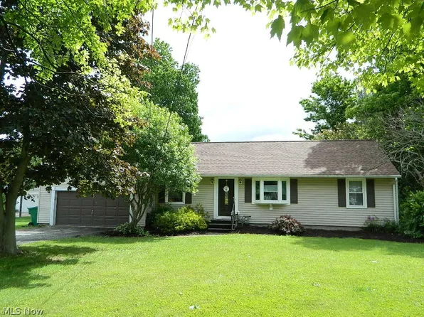 10351 Chillicothe Rd, Kirtland, OH 44094