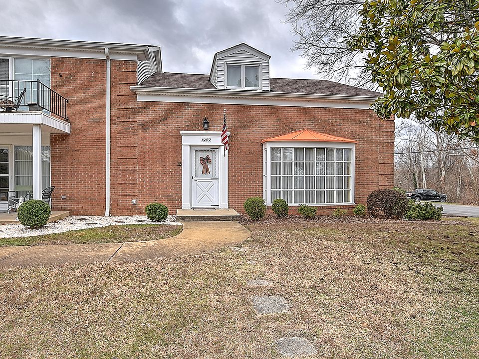 1st image of 1909 Manor Ct #0
