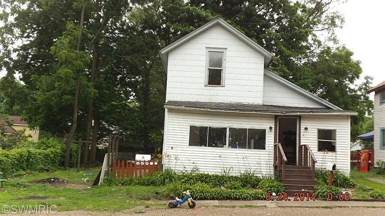 1st image of 512 New York Ave