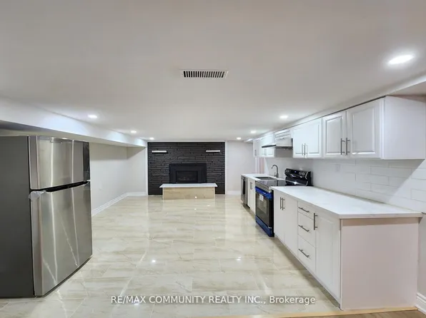 23 Singleton St #Basement, Brighton, ON K0K 1H0