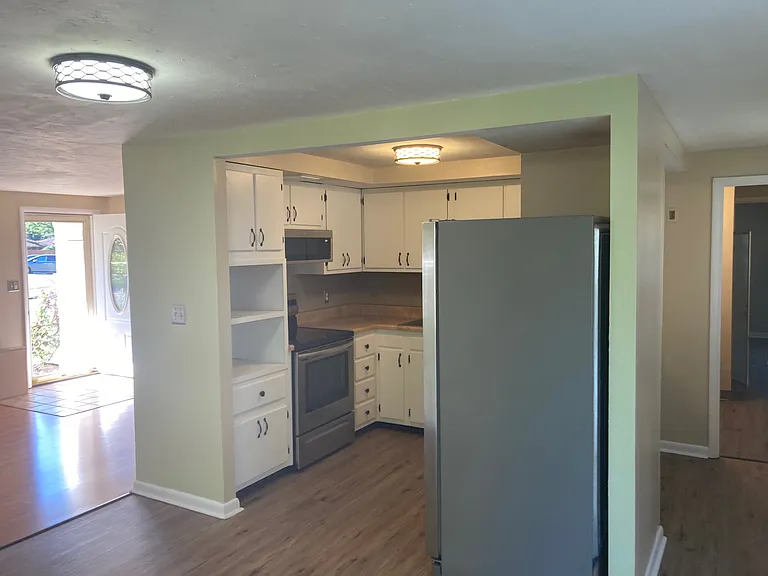3700 Caracas Dr — Photo 21