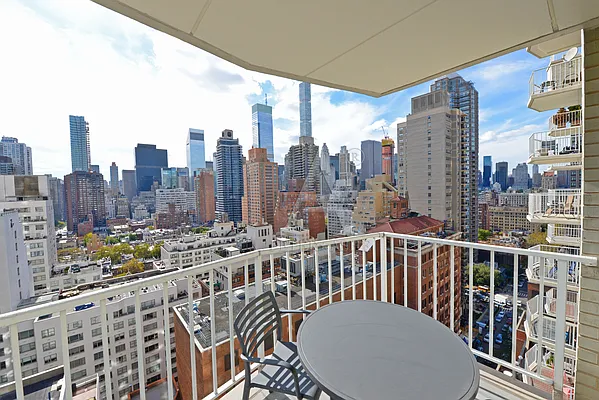 Rented by Peter Ashe | media 20