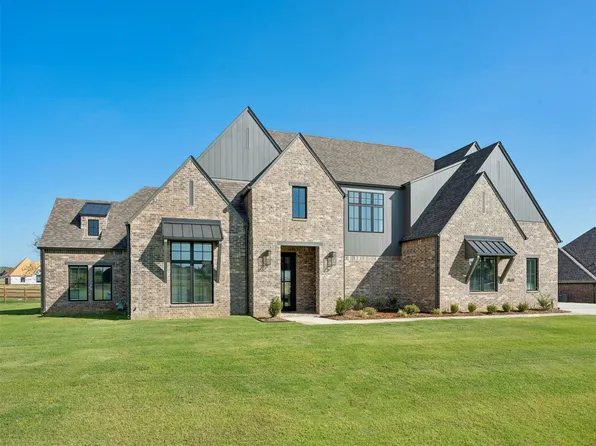 8519 E 109th St N, Owasso, OK 74055