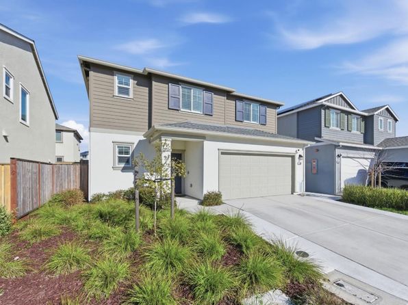 208 Frontier St - 3bd/3ba, 1,706 sqft - in American Canyon, CA