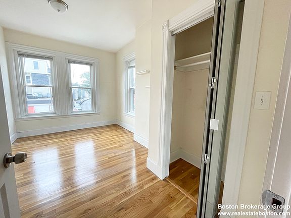 4th image of 92 L St #2