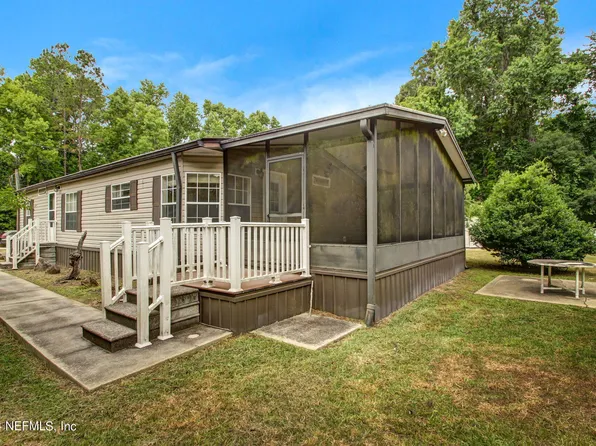 124 WATERWAY Drive, Satsuma, FL 32189