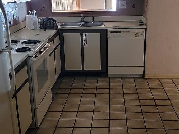 3rd image of 3170 N Atlantic Ave APT 401
