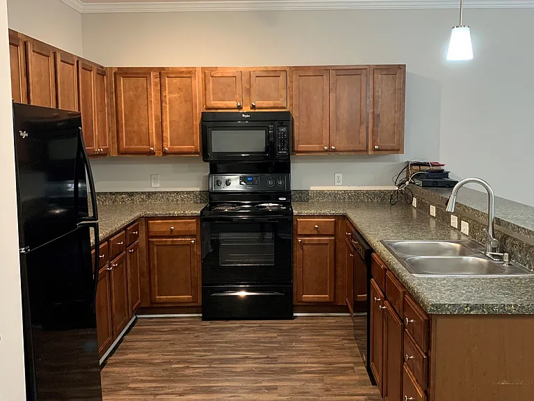 Perdido Isle Apartment Homes — Photo 43