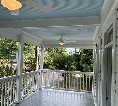 5th image of 202 Head Ave