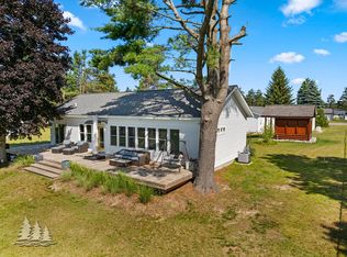 4565 Grant Dr, Lewiston, MI 49756