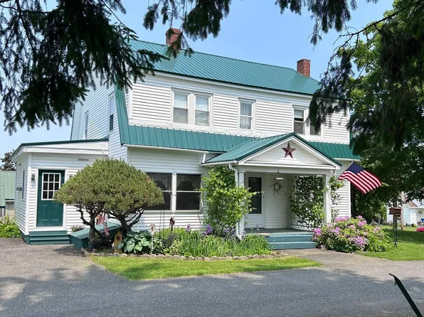 27 Military Road, Blaine, ME 04734