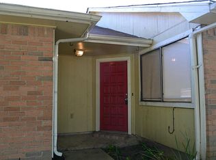 3323 Windy Royal Dr, Houston, TX 77045