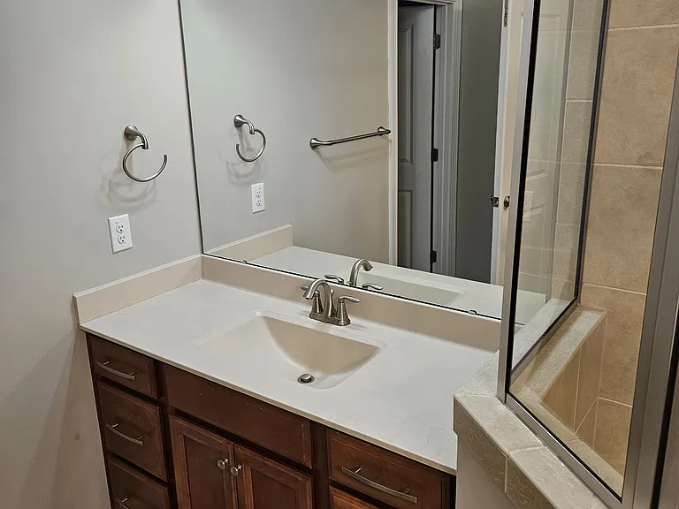 219 Penley Cir — Photo 14