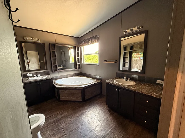 Master Restroom
