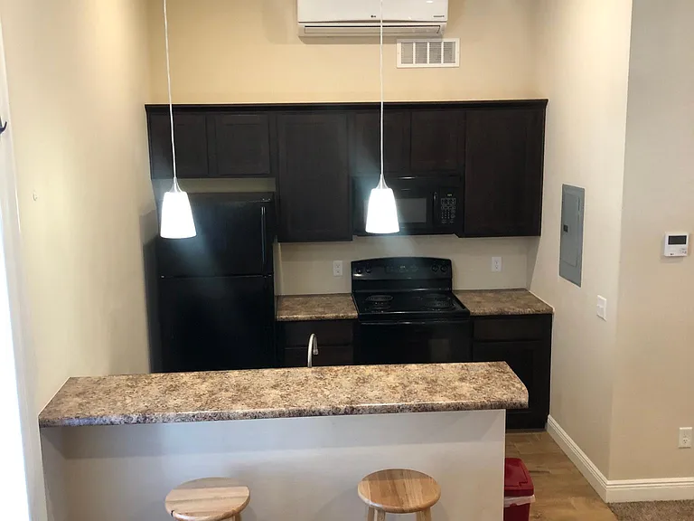 114 E University St #3 — Photo 7