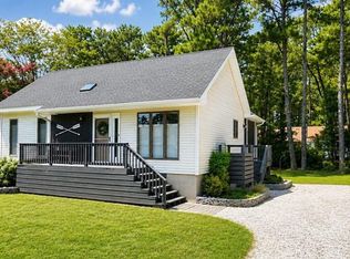 5349 Cedar Dr, Chincoteague Island, VA 23336
