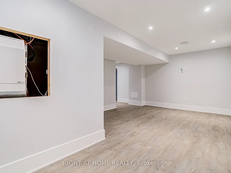 4212 Credit Pointe Dr — Photo 21