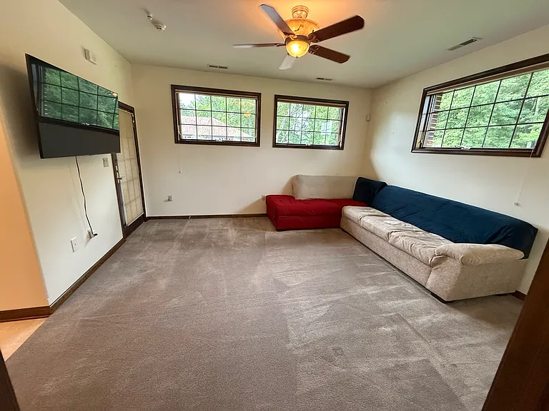 23158 Town Run Dr — Photo 1