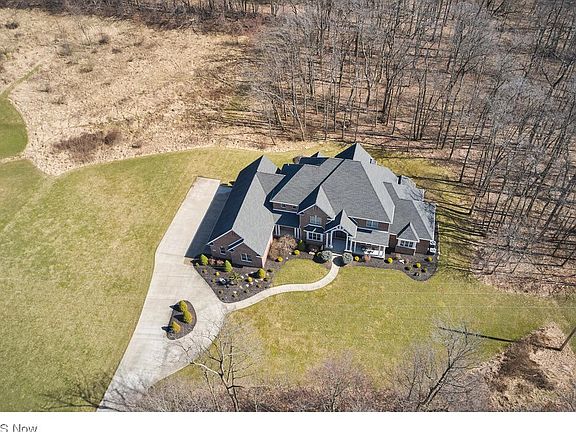 2nd image of 1769 Pebblecreek Dr