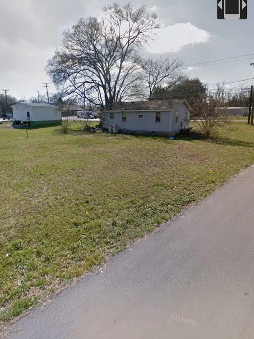 401 Old Nashville Hwy — Photo 3