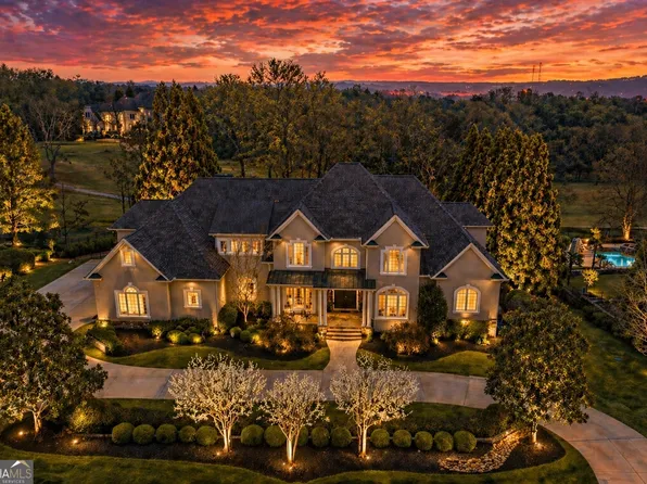 5193 Legends Dr, Braselton, GA 30517