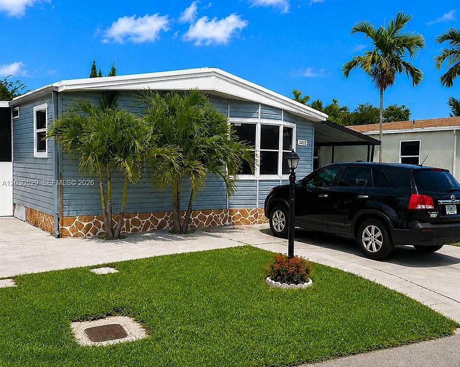 1st image of 20413 SW 55th Ct