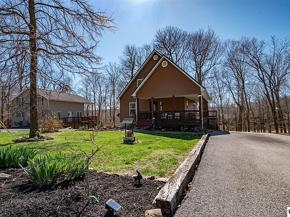 2nd image of 431 Lake Front Rd