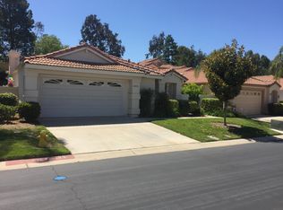 40390 Via Francisco, Murrieta, CA 92562