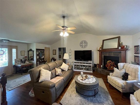 3rd image of 6 Holborn Ln